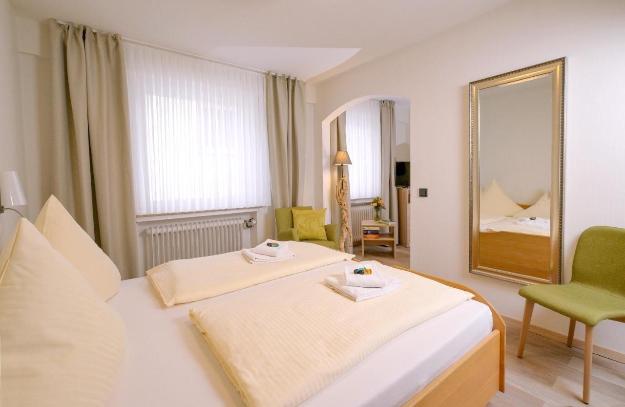 Landgasthaus Hoffmann Kruchten Bagian luar foto